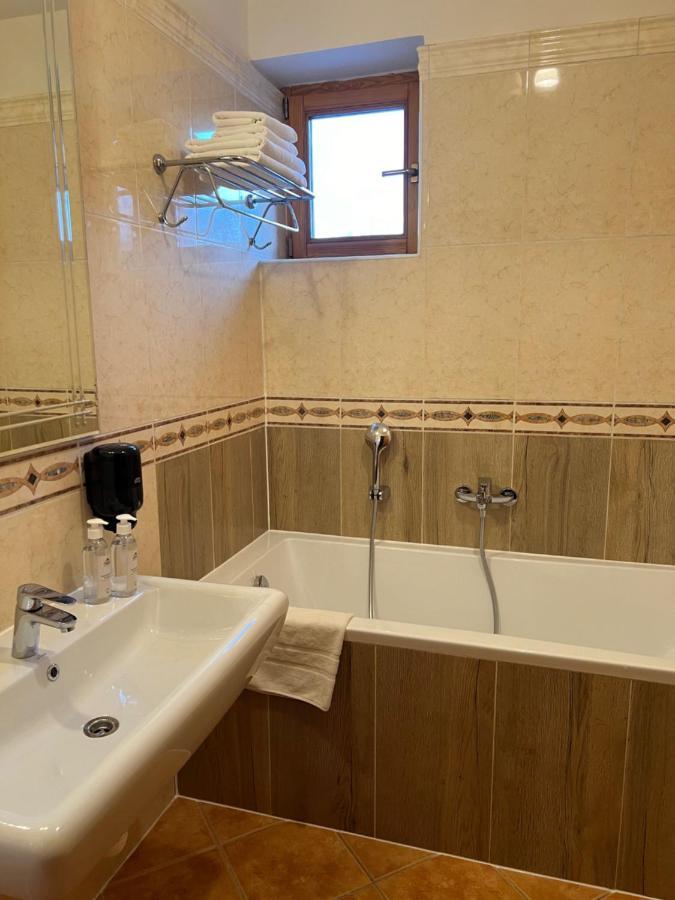 Hotel Euforia Nová Lesná Eksteriør billede