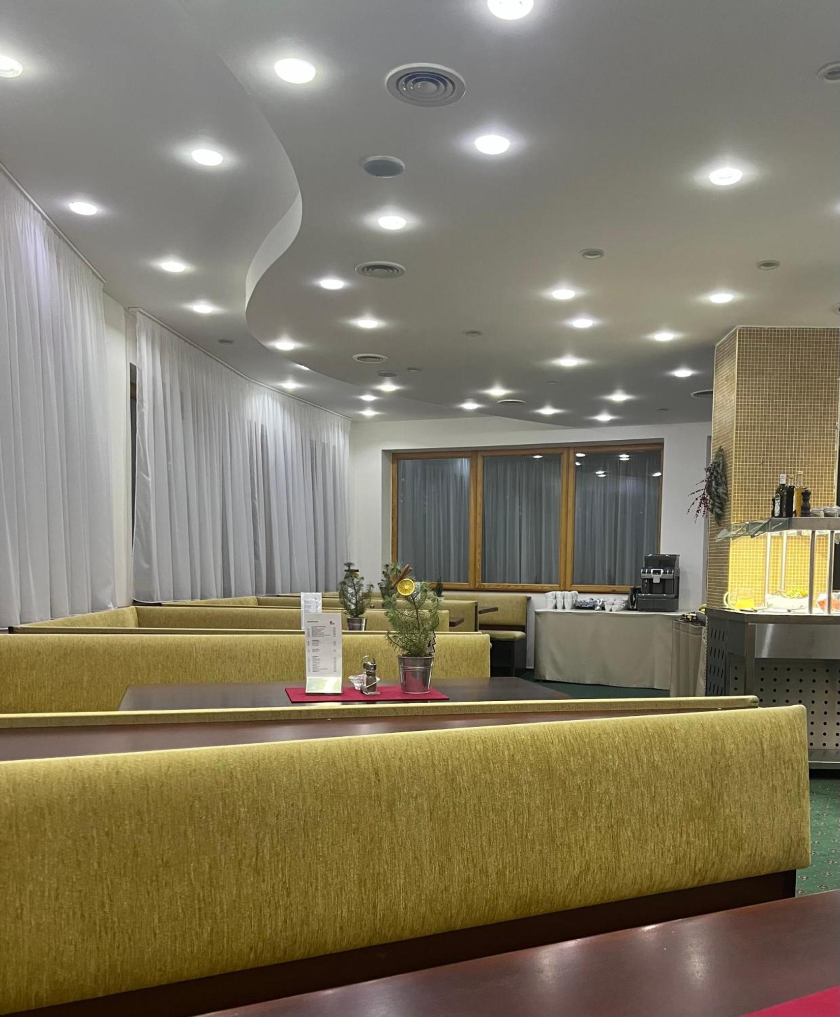 Hotel Euforia Nová Lesná Eksteriør billede
